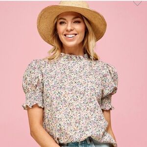 Les Amis Floral Blouse Size Large